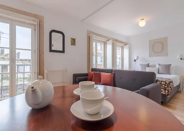 Charming Studio, Ideal For Smaller Groups