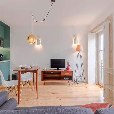 Charming Studio, Ideal For Smaller Groups * Πόρτο
