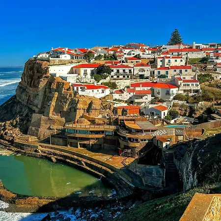 Charming Studio, Ideal For Smaller Groups